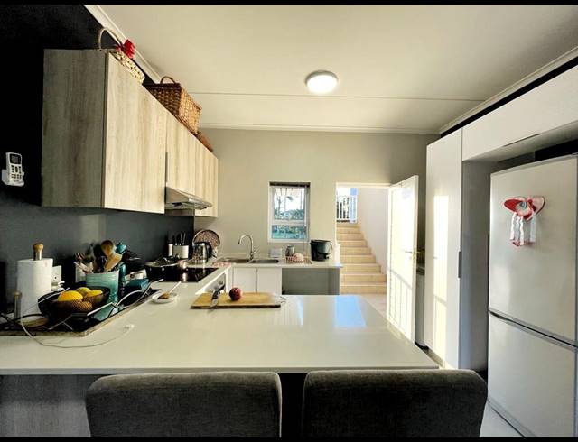 3 BEDROOM APARTMENT FOR SALE IN BALLITO CENTRAL